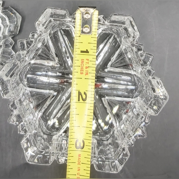Crystal snowflake trinket box - Picture 7 of 7